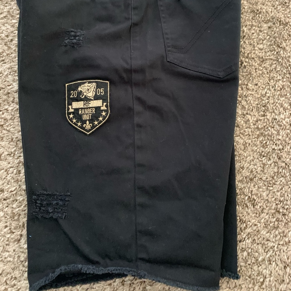 Boys shorts - Size 16 - Picture 3 of 5